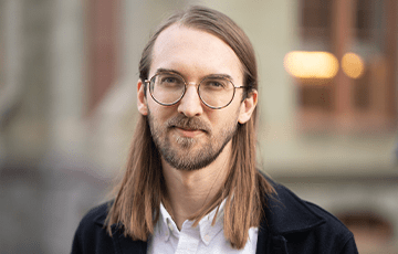 Andrew Williams
